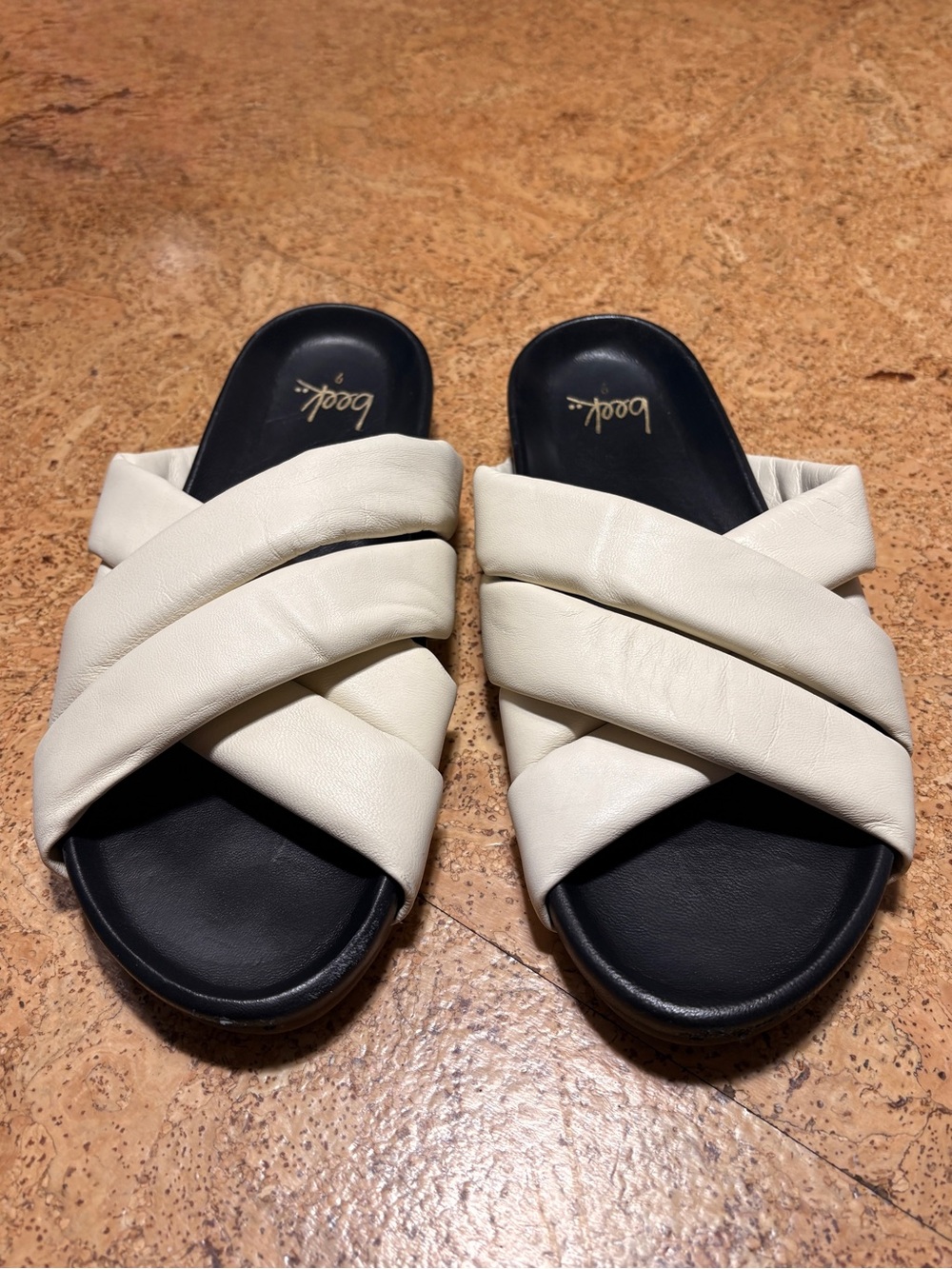 beek Merlin Leather Criss Cross Slide Sandals Eggshell Cream Sz 9